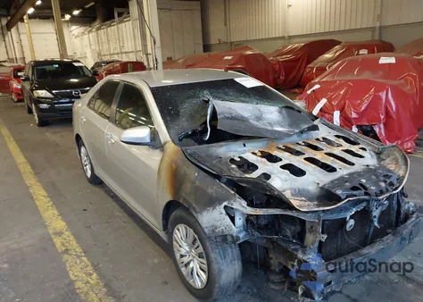 2012 Toyota Camry Le from USA, damaged, VIN 4T4BF1FK7CR223172